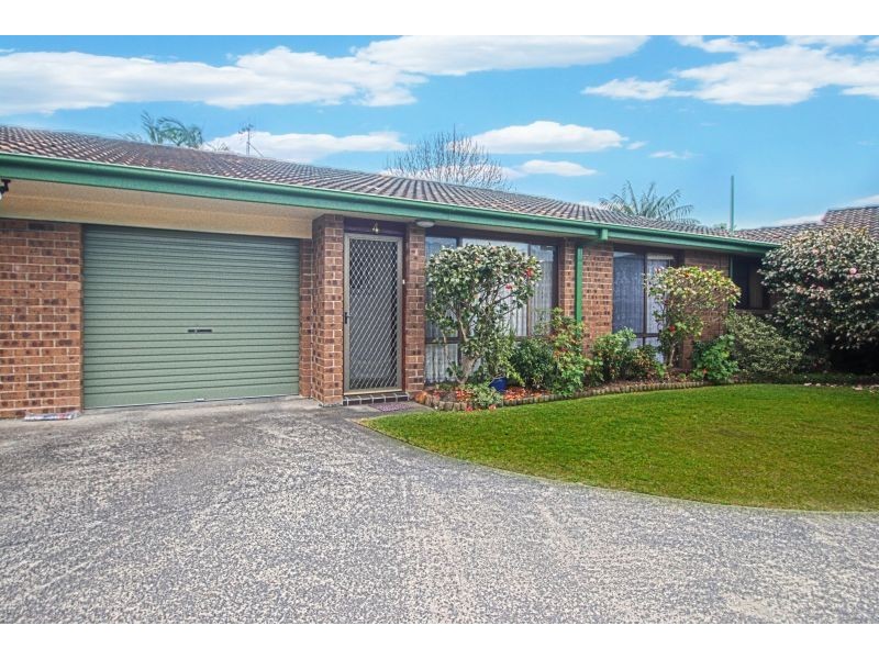 4/10 Moss Avenue, Toukley NSW 2263