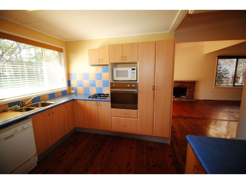 6 Soldiers Point Drive, Norah Head NSW 2263