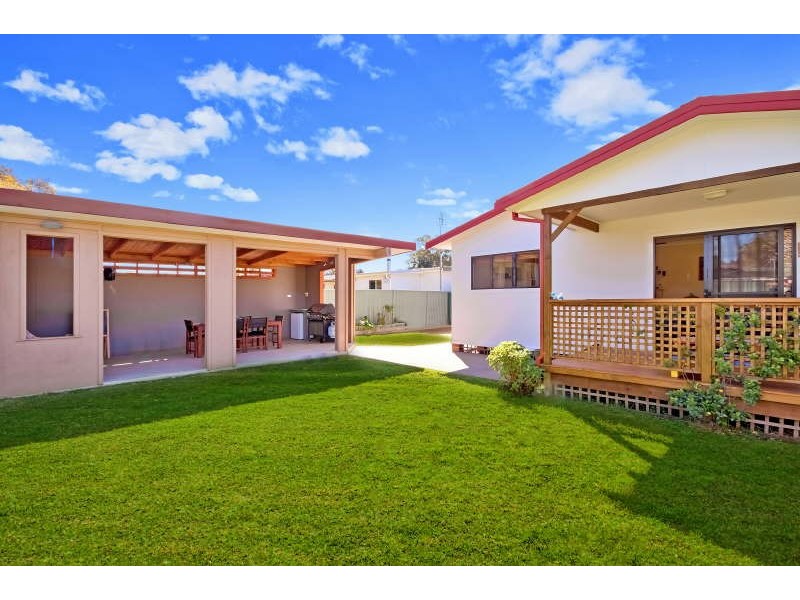 73 First Avenue, Toukley NSW 2263