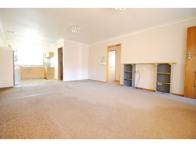15 Montah Avenue, Berkeley Vale NSW 2261