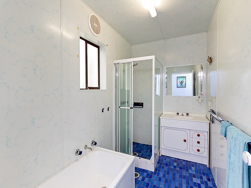 86 Diamond Head Drive, Budgewoi NSW 2262