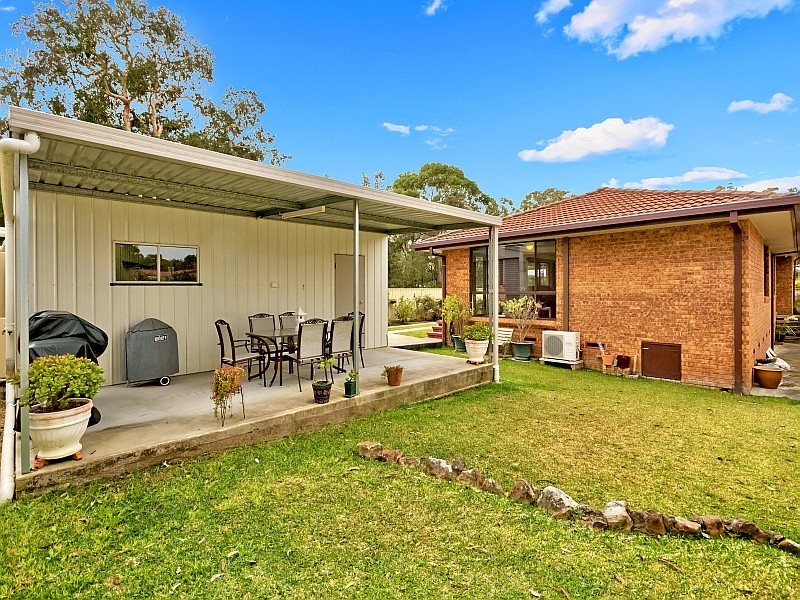 20 Queens Road, Lake Munmorah NSW 2259