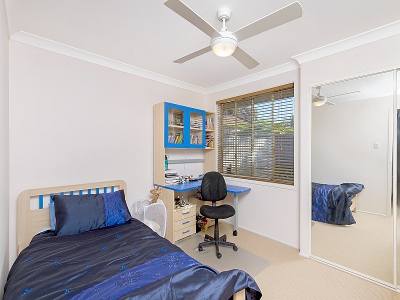 4 Linmar Close, Gwandalan NSW 2259