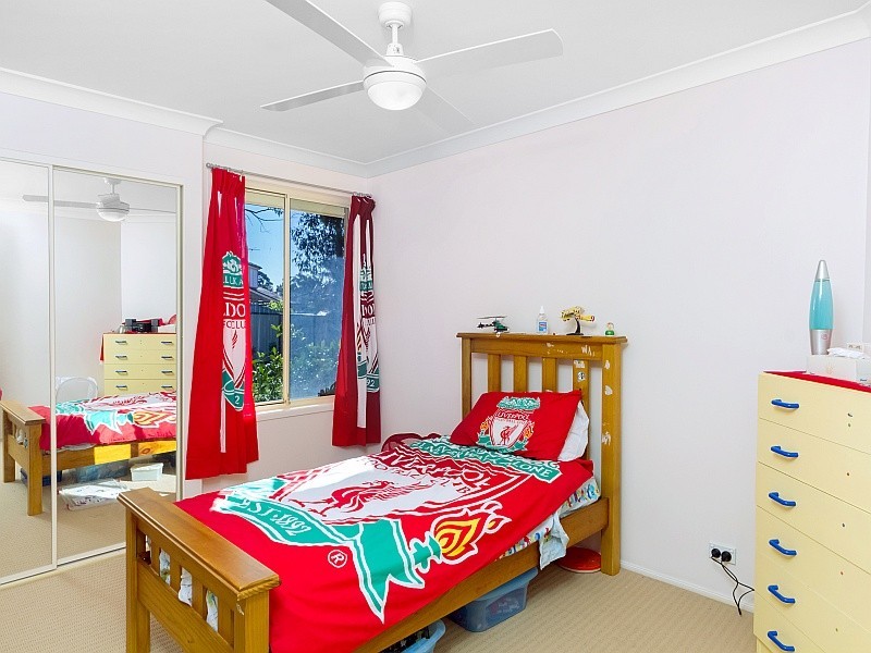 4 Linmar Close, Gwandalan NSW 2259