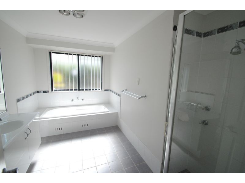 9 Evelyn Close, Hamlyn Terrace NSW 2259