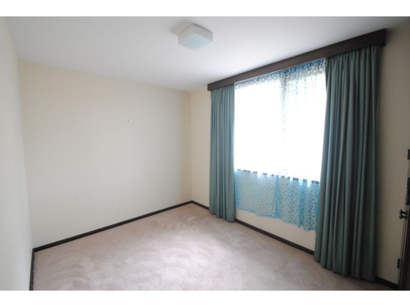53 Hinemoa Avenue, Killarney Vale NSW 2261