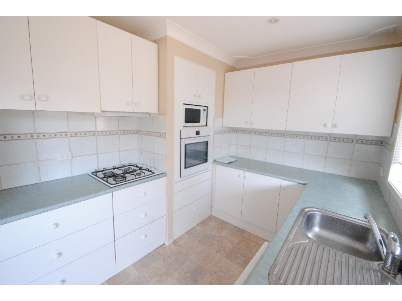 7 Cranbrook Crescent, Killarney Vale NSW 2261