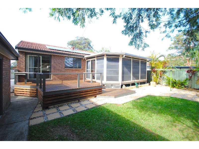 7 Cranbrook Crescent, Killarney Vale NSW 2261