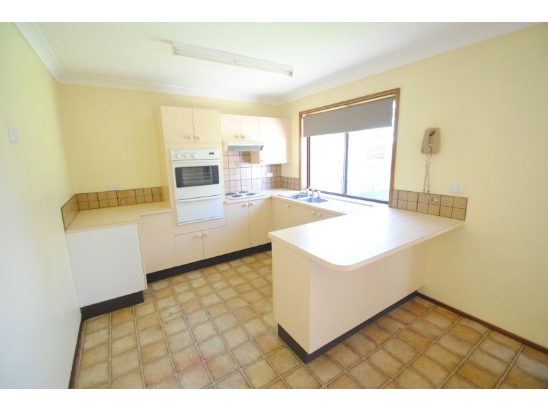 19 Ourringo Avenue, Lake Haven NSW 2263