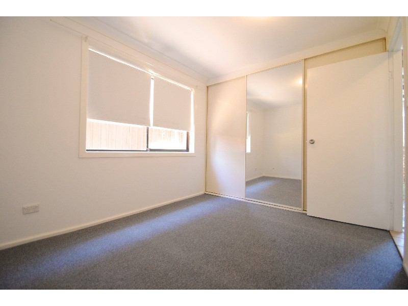 A/2 Gregory Street, Berkeley Vale NSW 2261