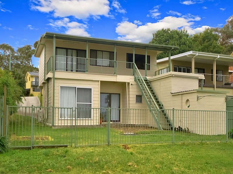 86 Diamond Head Drive, Budgewoi NSW 2262