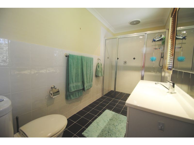 136 Buff Point Avenue, Buff Point NSW 2262