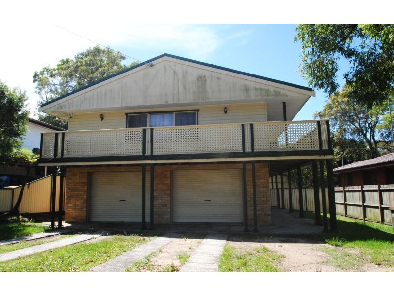 11 Jetty Avenue, Charmhaven NSW 2263