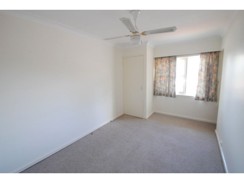 11 Jetty Avenue, Charmhaven NSW 2263