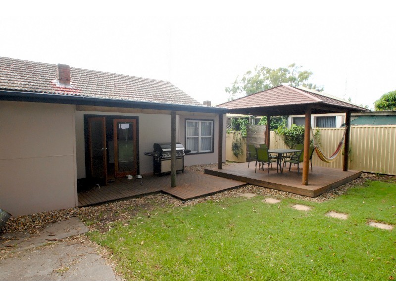 23 Peel Street, Toukley NSW 2263