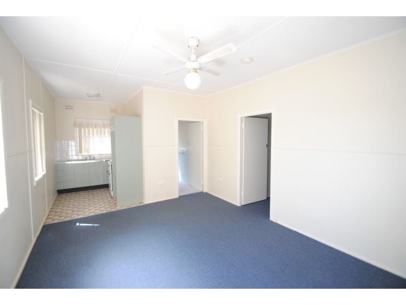 1/36 Main Road, Toukley NSW 2263