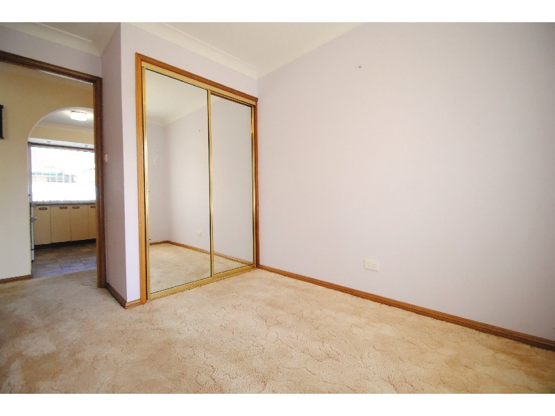 2/16 Crossingham Street, Toukley NSW 2263