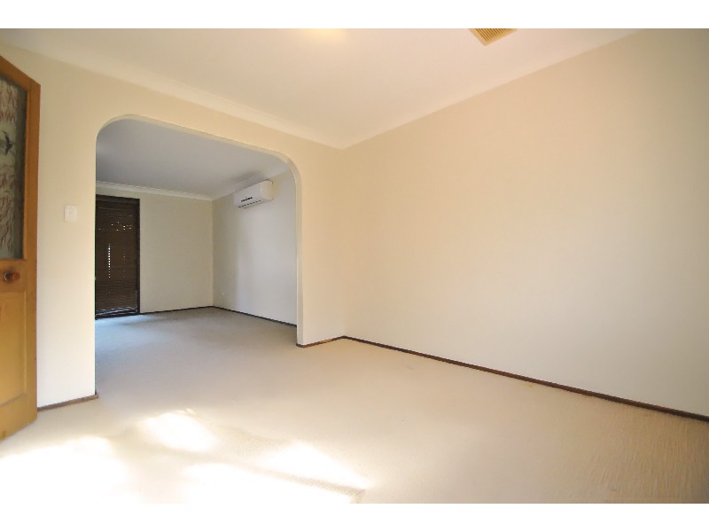 22 Nicholson Cr, Toukley NSW 2263