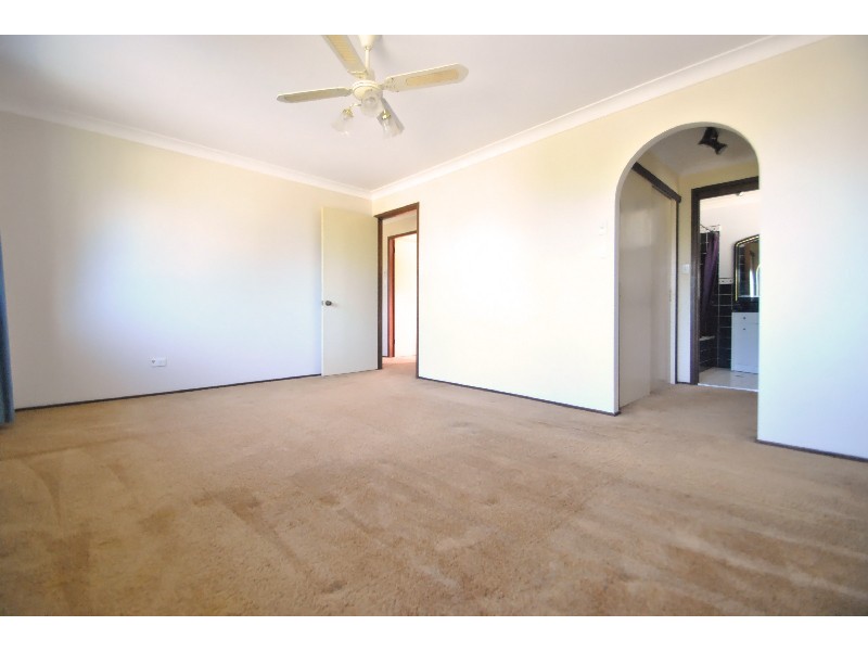 22 Nicholson Cr, Toukley NSW 2263