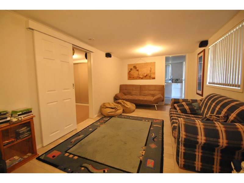 40 Lauren Avenue, Lake Munmorah NSW 2259