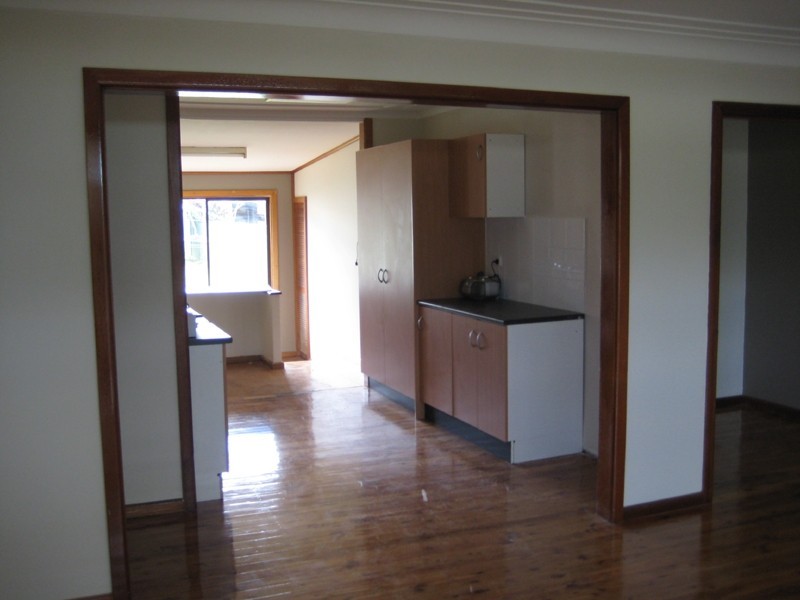 17 Victoria Ave, Toukley NSW 2263