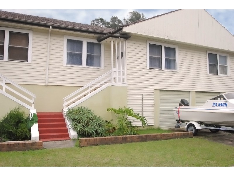 3/4 Lucinda Avenue, Killarney Vale NSW 2261