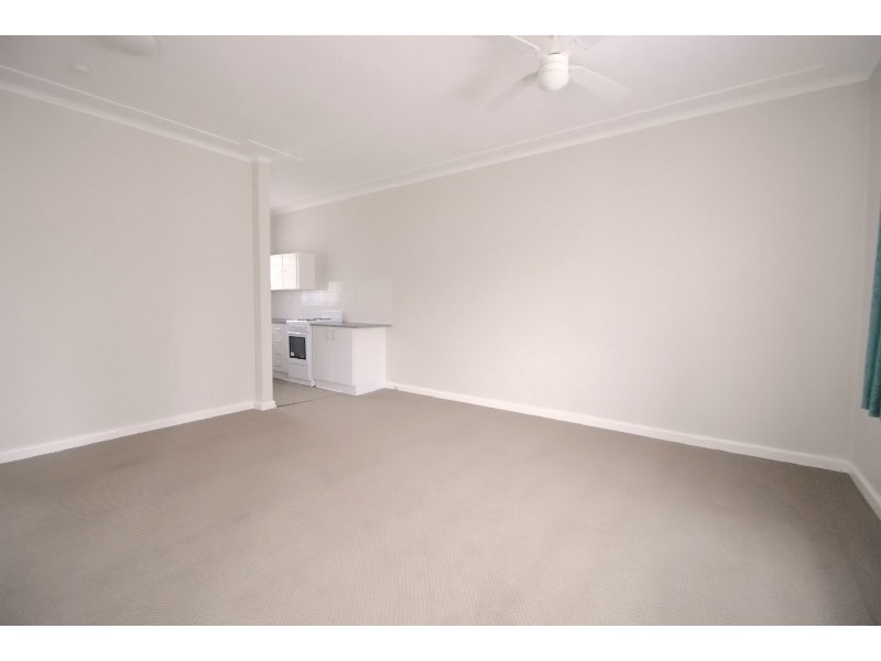 3/4 Lucinda Avenue, Killarney Vale NSW 2261