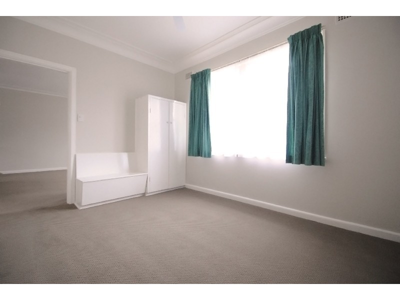 3/4 Lucinda Avenue, Killarney Vale NSW 2261