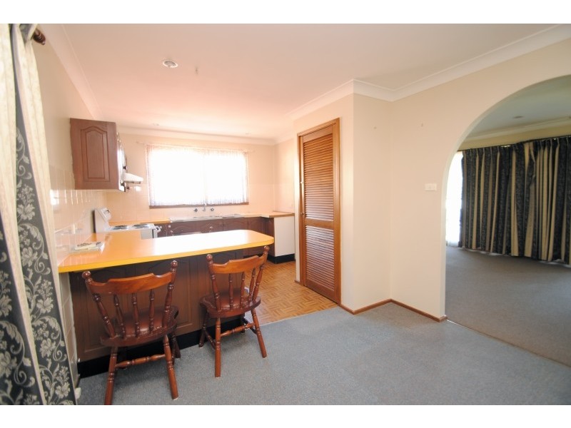 3 Spring Valley Ave, Gorokan NSW 2263