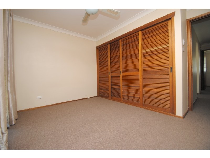 3 Spring Valley Ave, Gorokan NSW 2263