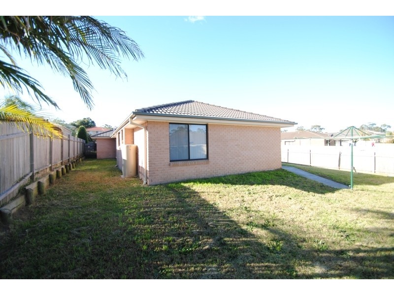 69 Pinehurst Way, Blue Haven NSW 2262