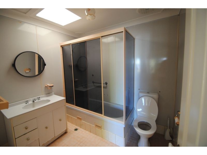 13 Victoria Avenue, Toukley NSW 2263