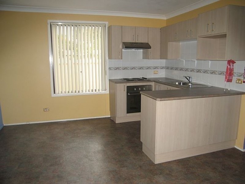 19A Cadonia Road, Tuggerawong NSW 2259
