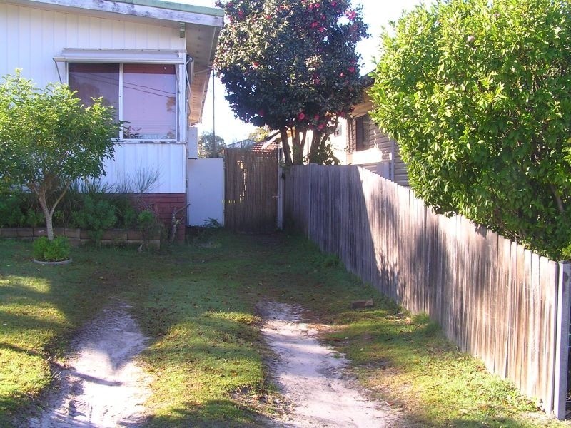 2/11 Pearce Avenue, Toukley NSW 2263