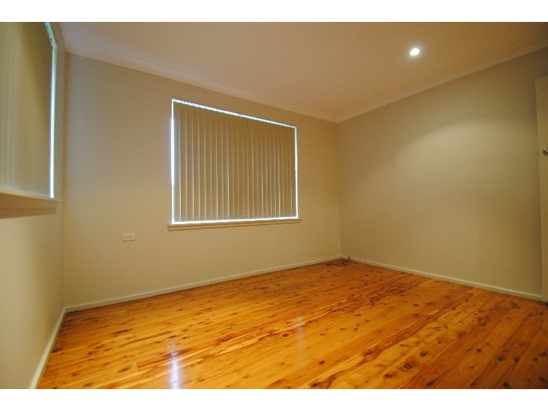 5 Kaye Ave, Kanwal NSW 2259