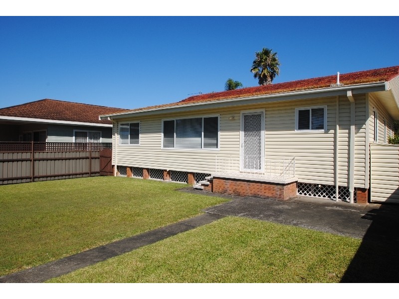 23 Fravent Street, Toukley NSW 2263