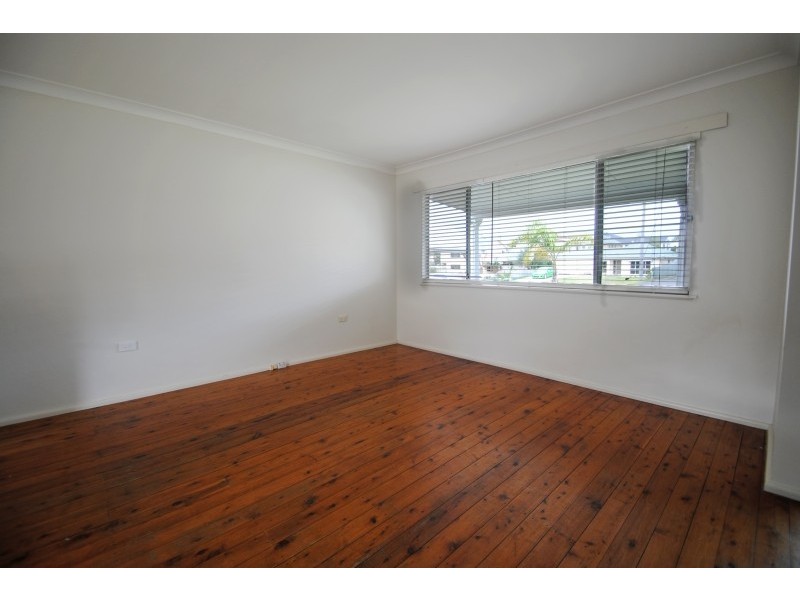 3 Lawson St, Norah Head NSW 2263