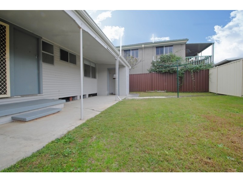 3 Lawson St, Norah Head NSW 2263