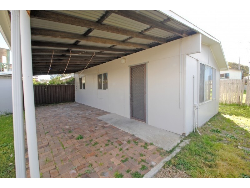3 Lawson St, Norah Head NSW 2263