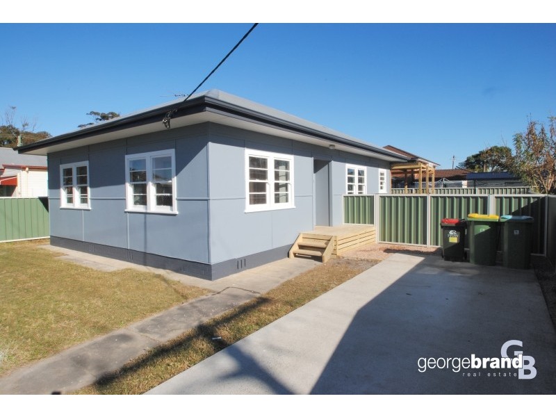 4 Yaralla Road, Toukley NSW 2263