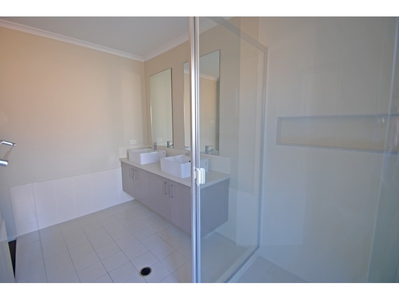 3 Woodcutters Road, Woongarrah NSW 2259