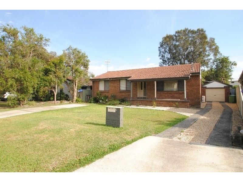 7 Cranbrook Crescent, Killarney Vale NSW 2261