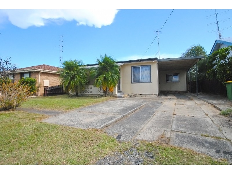 30 Kalulah Avenue, Gorokan NSW 2263