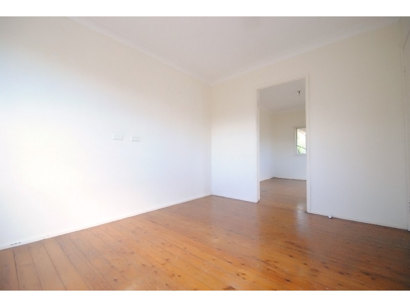 30 Kalulah Avenue, Gorokan NSW 2263