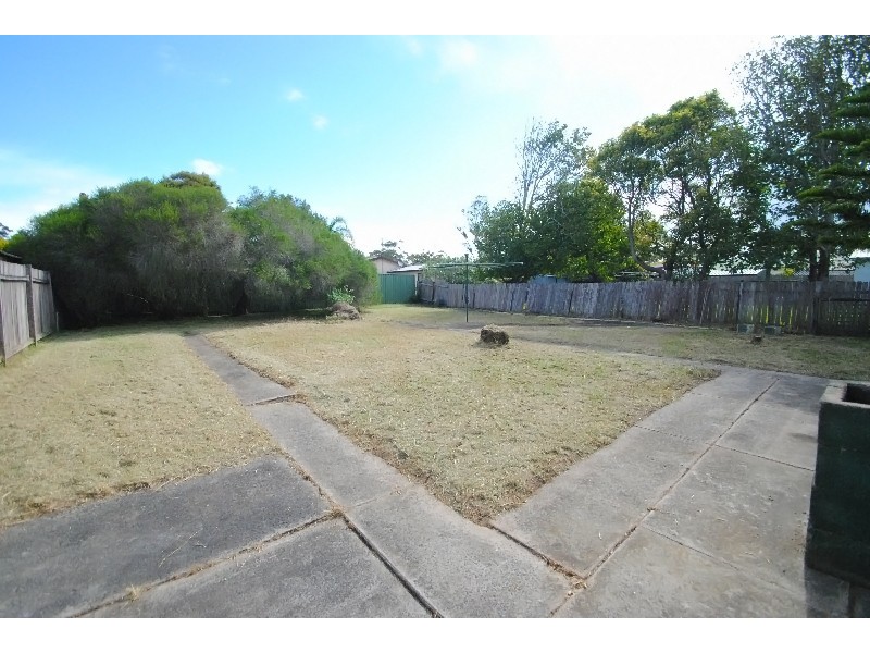 30 Kalulah Avenue, Gorokan NSW 2263