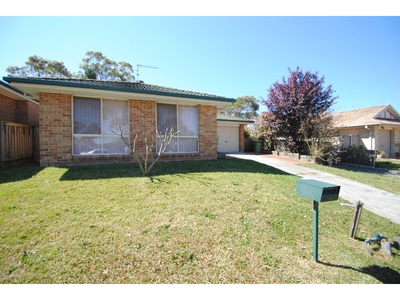 16 Rosella Circuit, Blue Haven NSW 2262