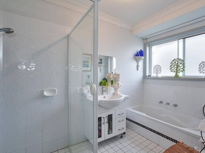 94 Barker Avenue, San Remo NSW 2262