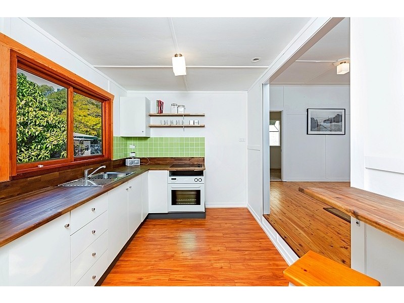 10 Kewalo Avenue, Budgewoi NSW 2262