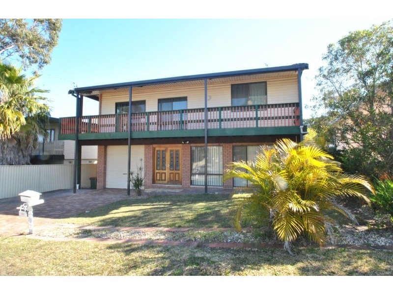 44 Arlington Street, Gorokan NSW 2263