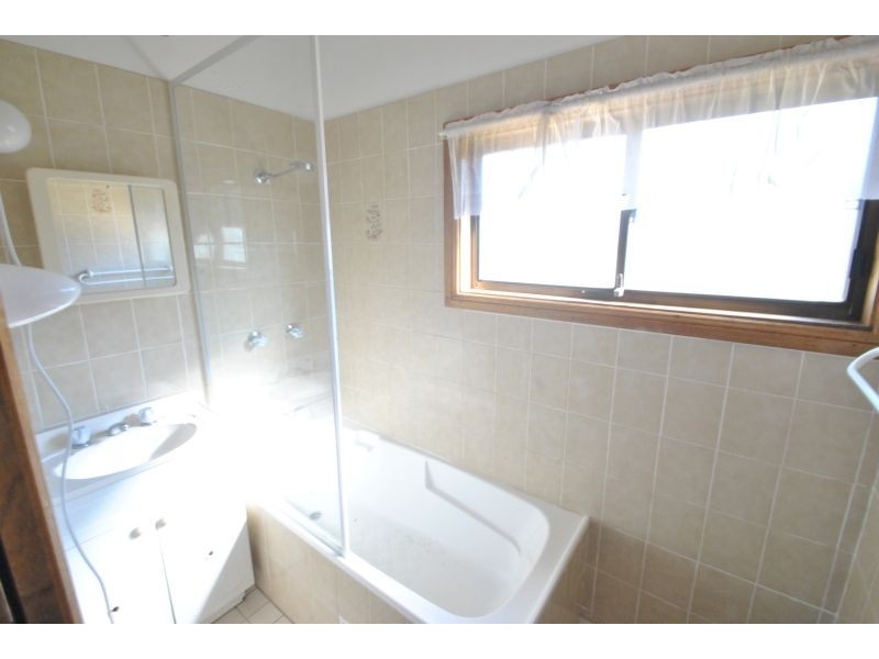 44 Arlington Street, Gorokan NSW 2263